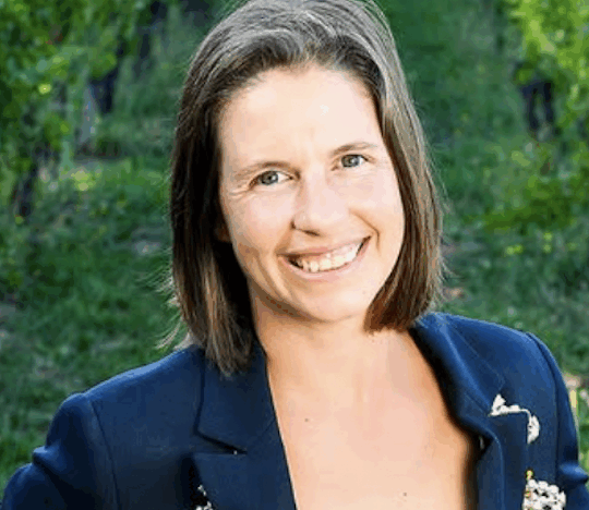 There’s a new Grape King crowned, and her name is Augusta Van Muyen There’s a new Grape King crowned, and her name is Augusta Van Muyen